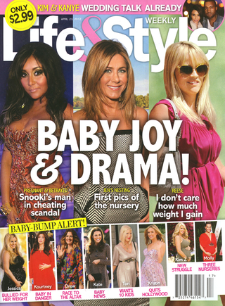 Illustration for article titled This Week In Tabloids: Jen Aniston's Big Fat Greek Wedding